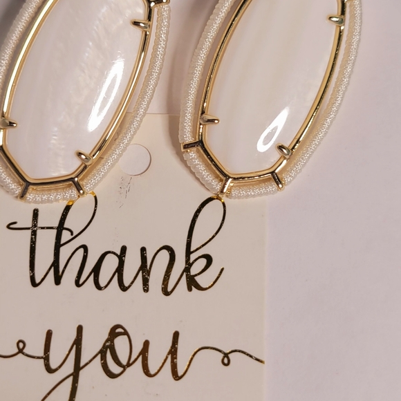 Kendra Scott Threaded Elle Earrings - Picture 5 of 6